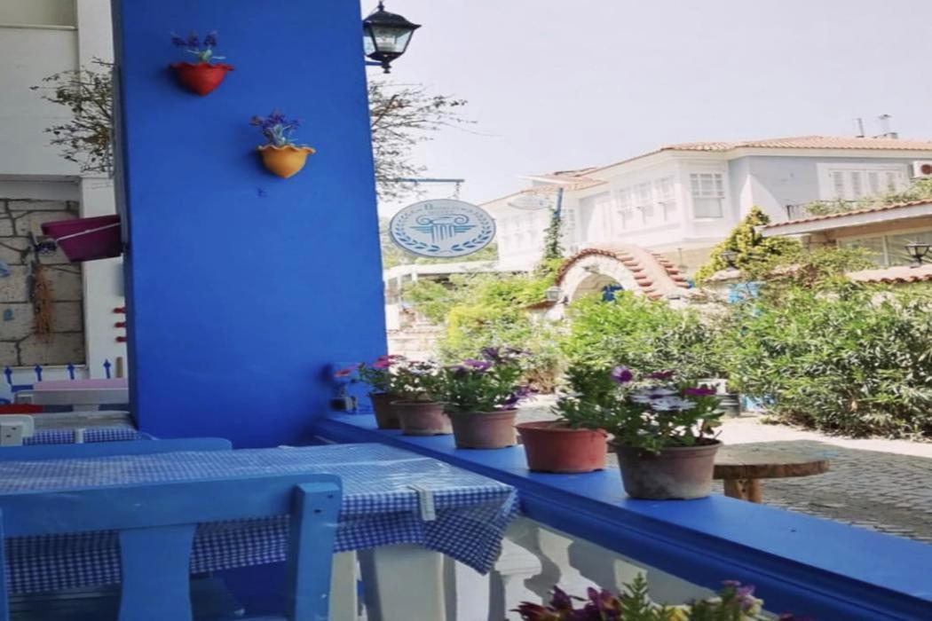 Beyaz Ev Hotel Alaçatı Exterior photo