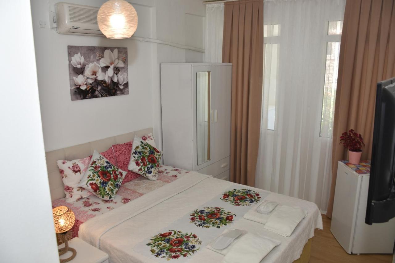 Beyaz Ev Hotel Alaçatı Exterior photo