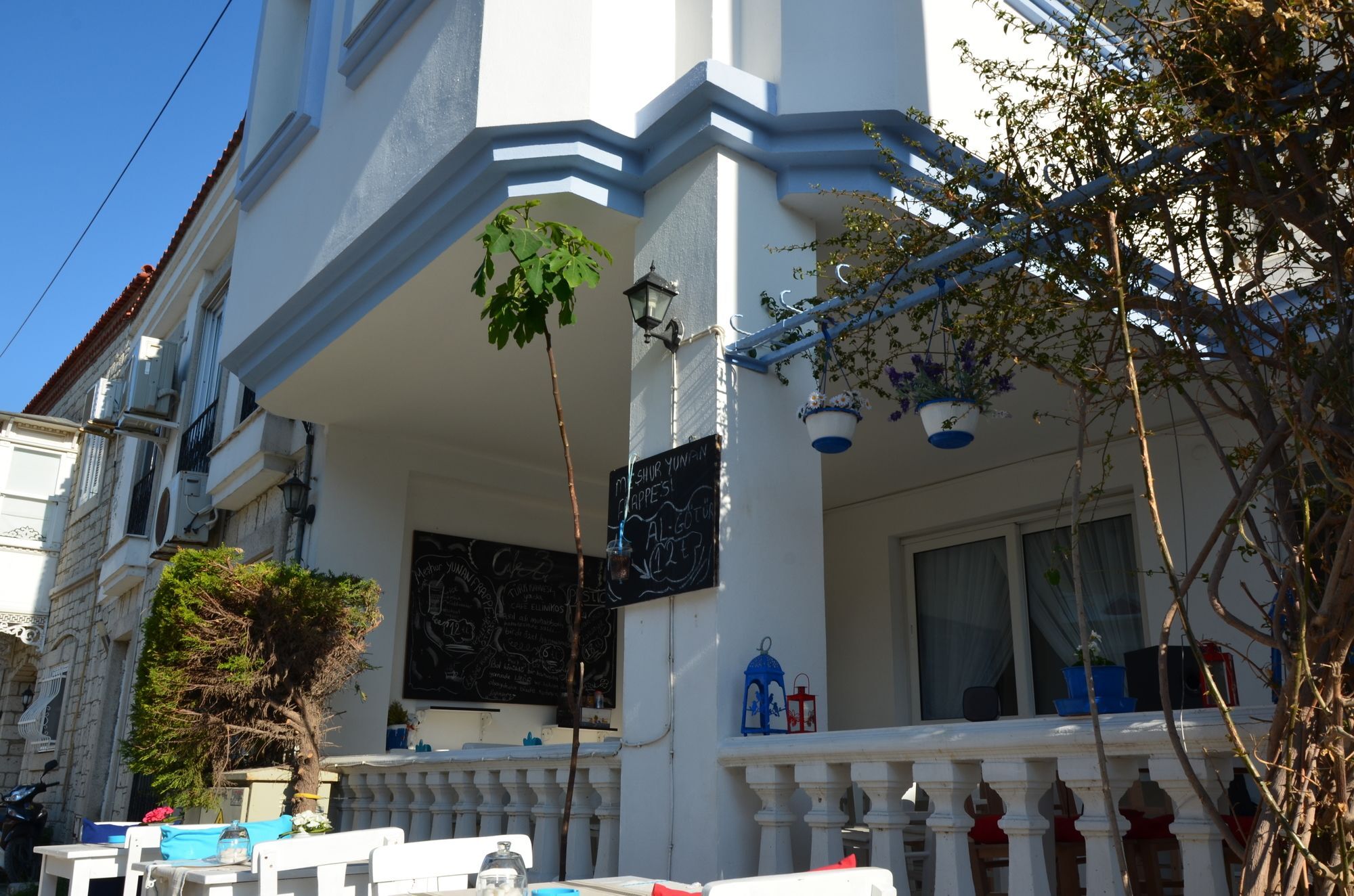 Beyaz Ev Hotel Alaçatı Exterior photo